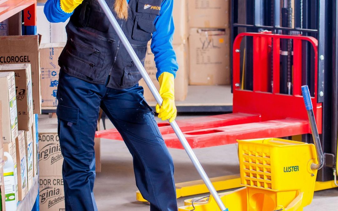 Industrial Cleaning Checks That Help Reduce Workplace Disruption