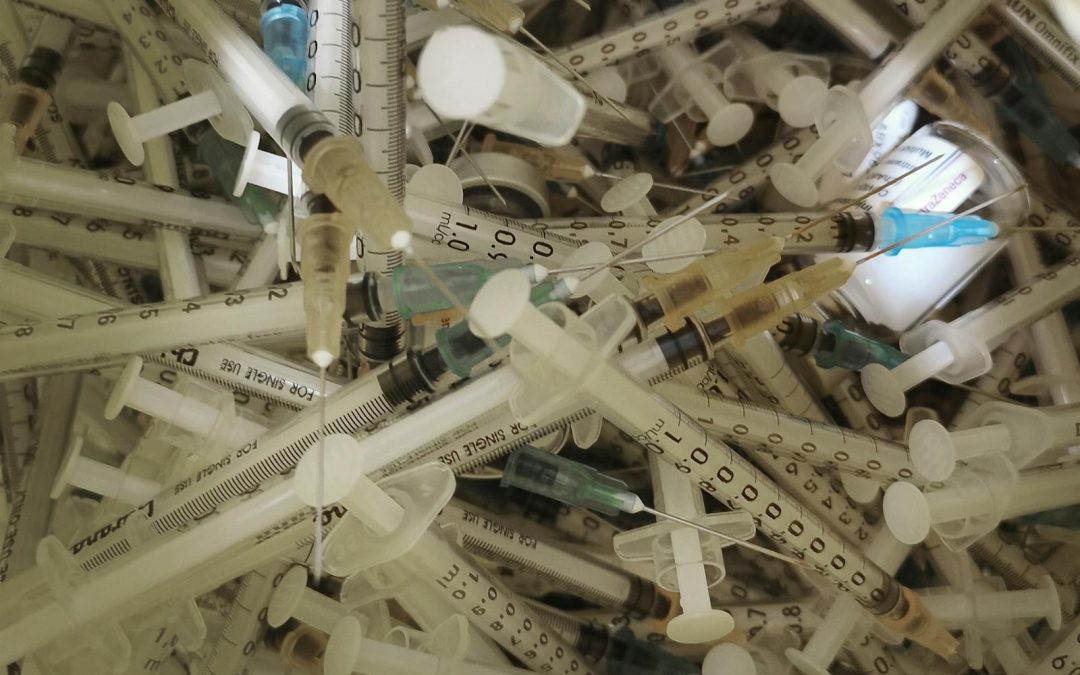 Needle and Sharps Cleaning: Why Safe Removal Matters